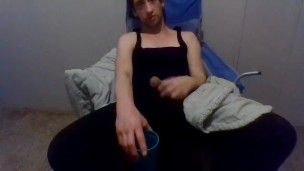 Urinating Fetish Fanclub Video of the Month (FFVotM); Bonus Video November 2020 (No Audio)