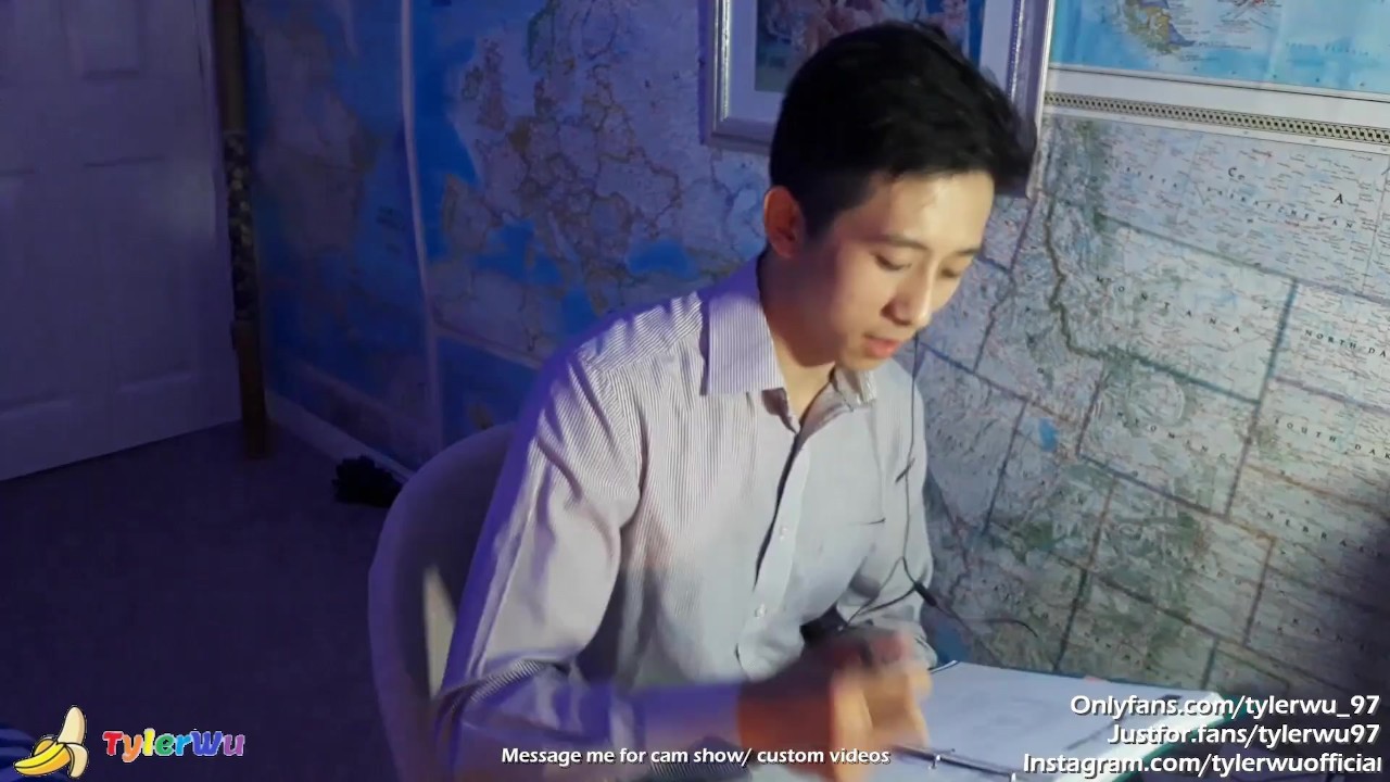 Twink jerks off with Asian classmate on facetime (Tyler Wu & Shane Hall) - Video di sesso gratis - RedTube