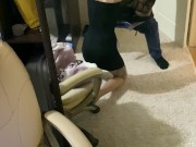 Отсосала и занялась сексом с доктором за спиной у мужа 1/16