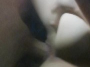 Petite baise discrète pendant que bébé 15/16