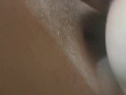 Petite baise discrète pendant que bébé 2/16