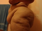 Bbw stretching - Screenshot 9 of 16 - HD