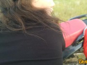 прекрасная эмо школьница трахается на мотоцикле и сосёт член получает полный рот спермы 9/16