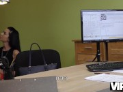 VIP4K. Eltern schicken teure Bilder, aber kein Geld für Steuern 8/16