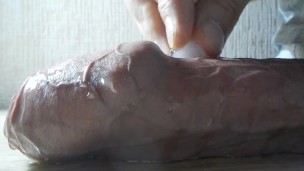 Продолжение игр с членом и льдом