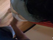 Nilabasan Agad ang Pinay Fuck Buddy Dahil Nanonood ang Kapitbahay 6/16