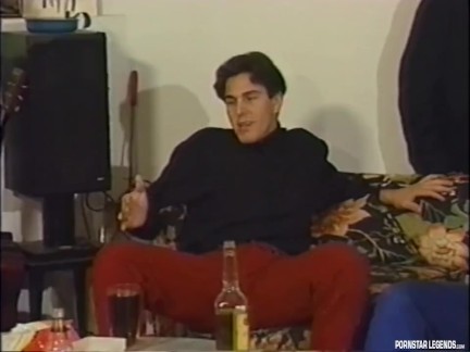 Striptérka si zaprcala🥰