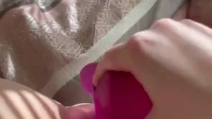BBW POUNDS PUSSY WITH HUGE DILDO 