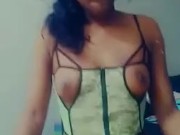 Apple  - Screenshot 3 of 16 - Milf