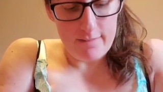 MILF faz seu primeiro JOI. Eu te ensinei da maneira certa? Você gozou para mim? Stacey38G