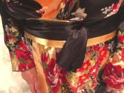着物♡ヌギヌギ♡巨乳♡爆乳お尻も丸見え♡お着替え - Screenshot 2 of 16 - Take Off