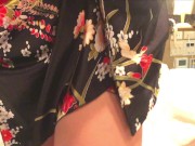 着物♡ヌギヌギ♡巨乳♡爆乳お尻も丸見え♡お着替え - Screenshot 4 of 16 - Take Off