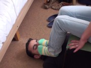 richie must sniff the stinky teenie socks 7/16