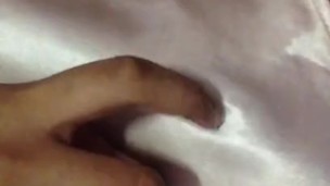 Me toco las tetas bien rico