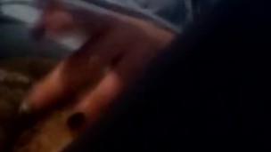 Que buena masturbarse cuando una está sola