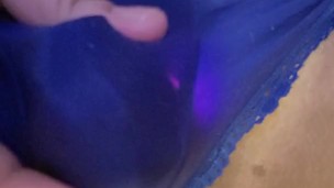Latin pussy close up. Wet pulsating orgasm. Playing with my new clit sucking toy.