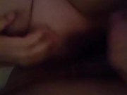 Sie filmt sich selbst beim Ficken und er spritzt in ihr ab Creampie 8/16