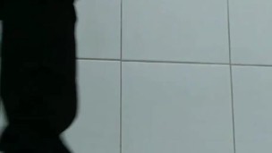 No banheiro da clinica
