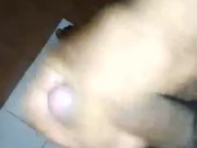 Masturbándome en el baño 13/16