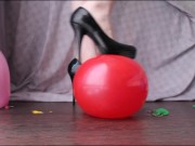 POP BALLOONS WITH FEET IN BLACK HIGH-HEELED SHOES FETISH SKINNY GIRL ASMR 9/16