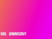 Gordita caliente se masturba en la ducha 1/16