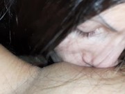 Когда она целуется с моей киской - я кончаю - lesbian_illusion  3/16