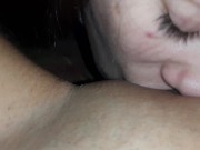 Когда она целуется с моей киской - я кончаю - lesbian_illusion  4/16