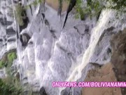 Mostre mi conchita en la cascada, encontre un macho y se la chupe... onlyfans: bolivianamimi  5/16