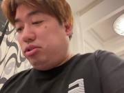 ホテルでピザが頼めるらしいので注文してみた。 6/16