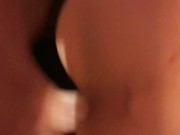 Petite baise en rentrant du boulot avant d'aller chercher bébé 8/16