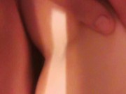 Petite baise en rentrant du boulot avant d'aller chercher bébé 9/16