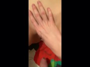 романтичный секс. Мокрая киска. Милая русская девушка 5/16