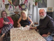 Pavel Faun šuká starou prsatou Renatu. Perverzní a dominantní. Senior porno. Ukázka z naší 3. scény 1/16