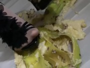 Footcrush - Screenshot 12 of 16 - Foot Fetish