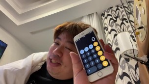 SNSマーケティングについて語る男