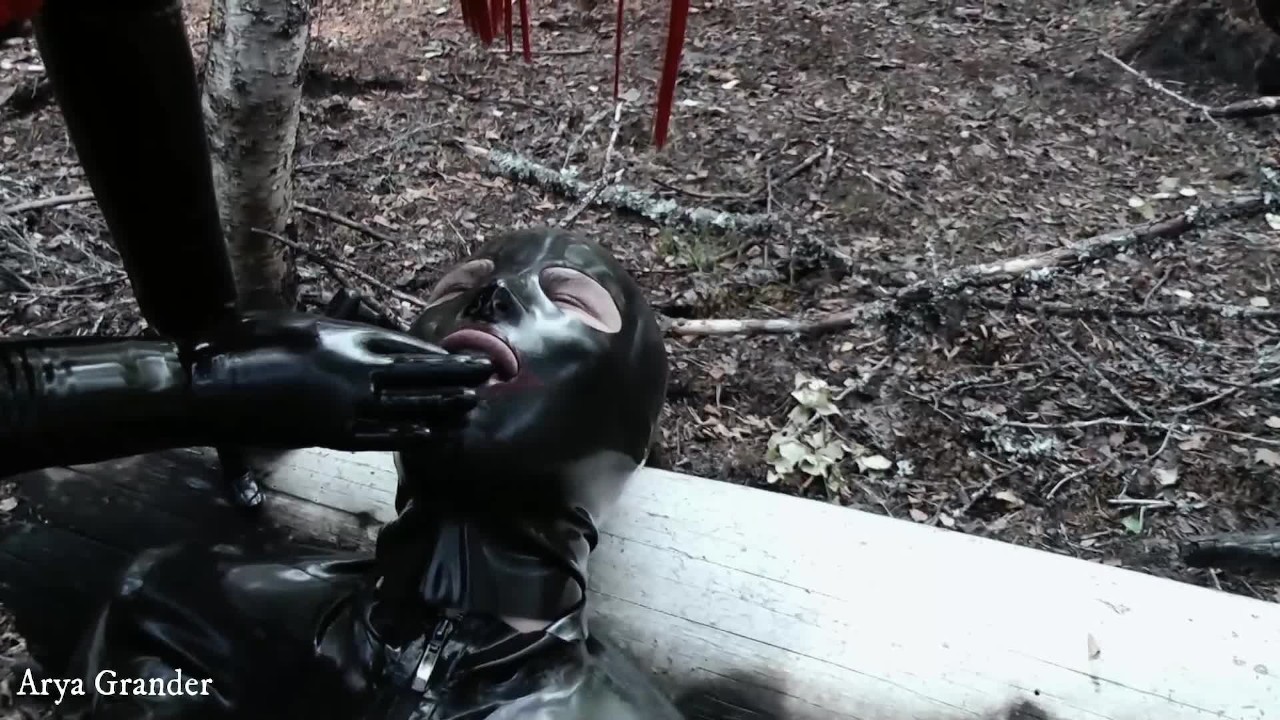 Latex Fetish Play with Rubber doll - RedTube