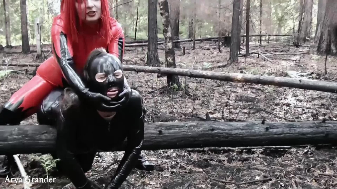 Latex Fetish Play with Rubber doll - RedTube