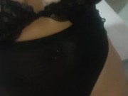 Con máscara para que no la reconozca su novio. Después folla bien rico. 16/16