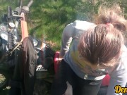 весенний миньет от ненасытной любимой школьницы лицо залито тёплой вкусной спермой