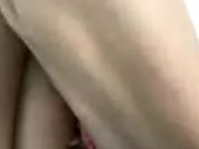 Chica caliente jugando con su vagina 15/16