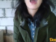 милая школьница сделала минет работнику и потрахалась с ним чтобы кончить в рот 16/16