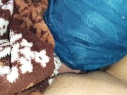 С завязанными глазами залезла ко мне под одеяло и начала делать кунилингус  - IkaSmokS 11/16