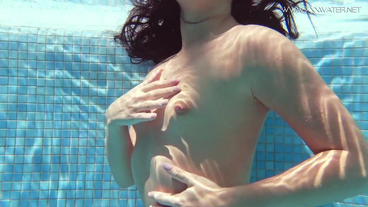 Underwater Russian Pornstar Jessica Lincoln RedTube