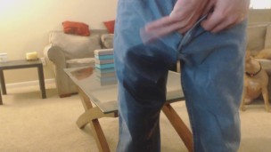 Soaking my jeans with piss