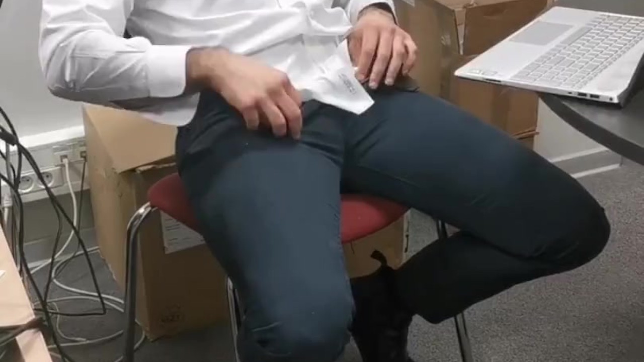 Spy on this horny straight guy having a discreet wank at the office! and surprise him after he nuts. - RedTube