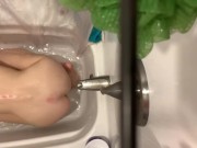 first time trying the bathtub faucet 16/16