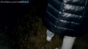 Girl is desperate to pee while going for a walk at night