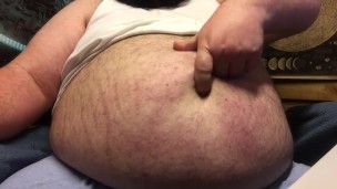 belly button play clip