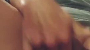 Squitring finger fuck