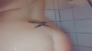 Quick fun time in the shower